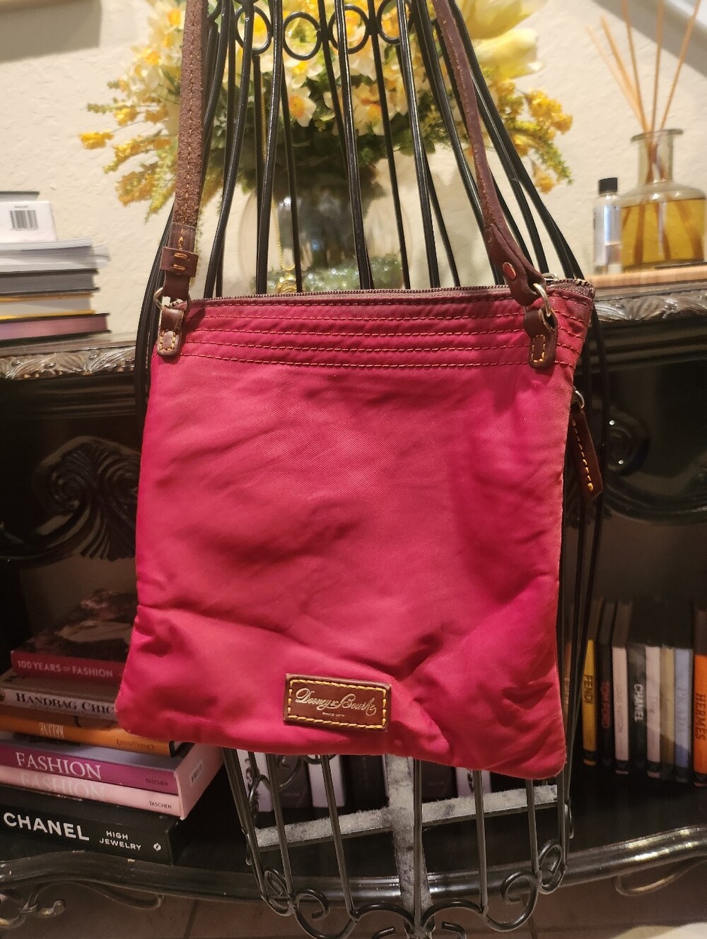 Dooney & Bourke red nylon triple-zip crossbody Bag - Picture 3 of 4